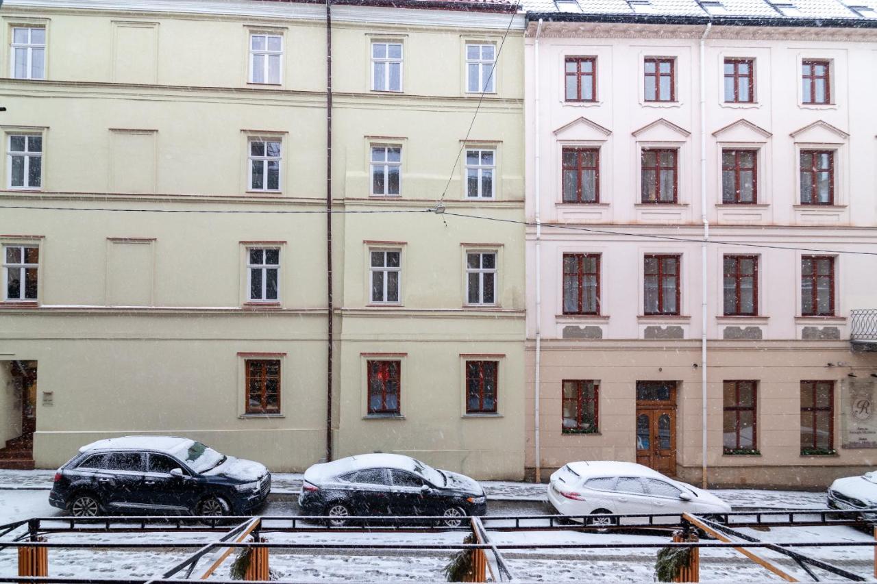 Romari Площа Міцкевича Lviv Eksteriør billede